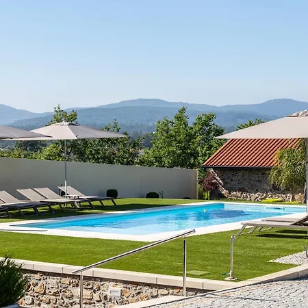 O Cervo Charm House * فيلا نوفا دي سيرفيرا