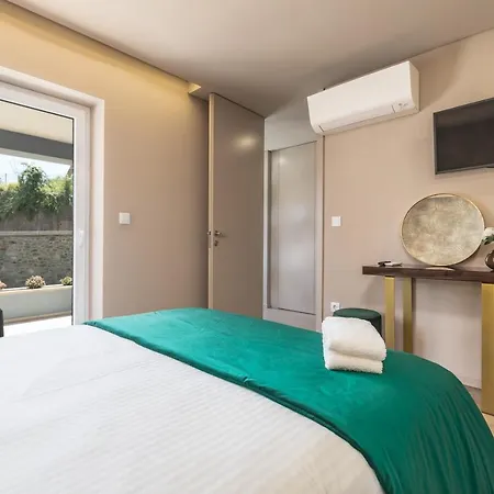 O Cervo Charm House * וילה נובה דה סרביירה